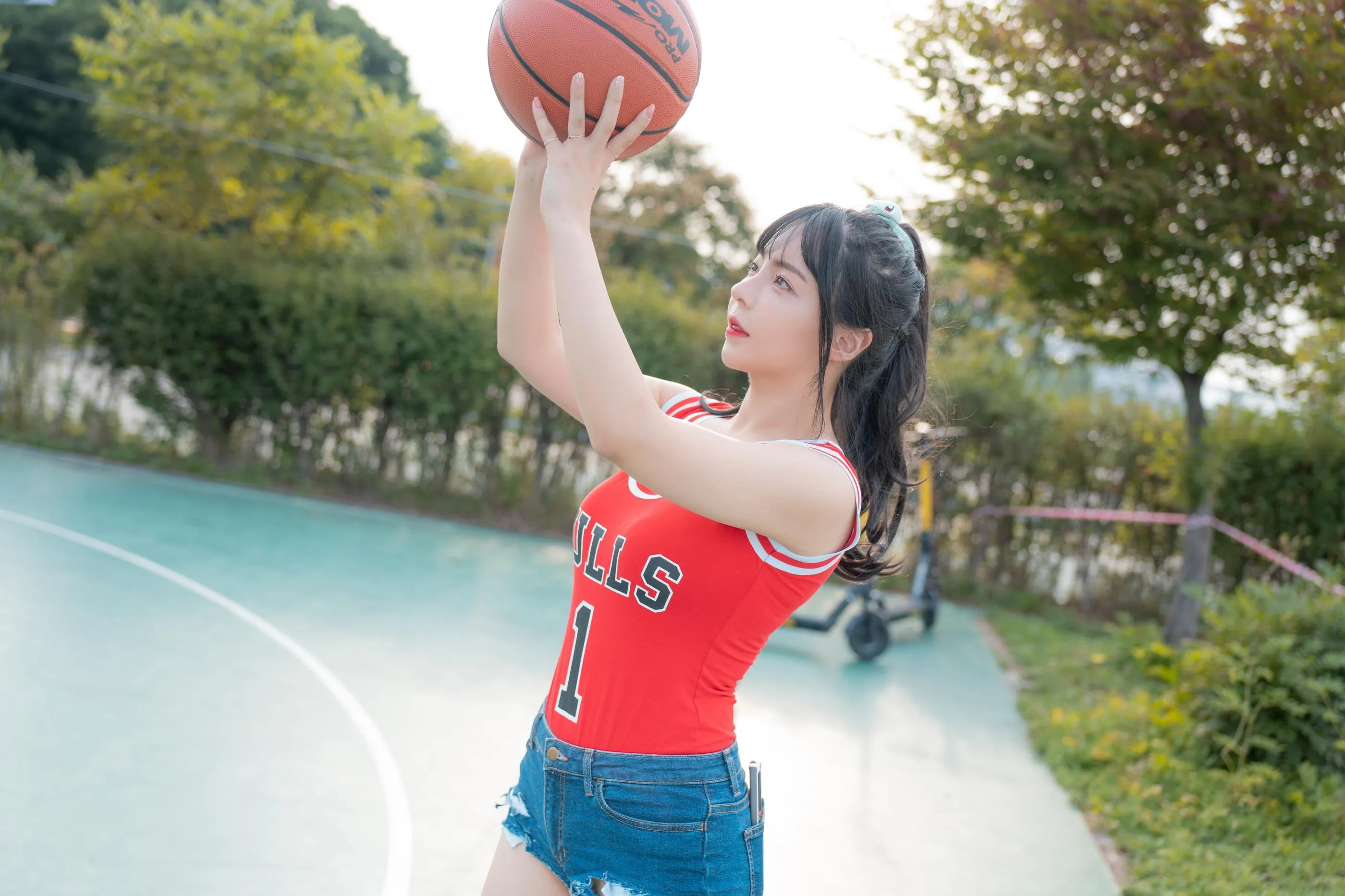 [CreamSoda] MoMo – NO.001 MoMo Vol.01 [154P]插图2